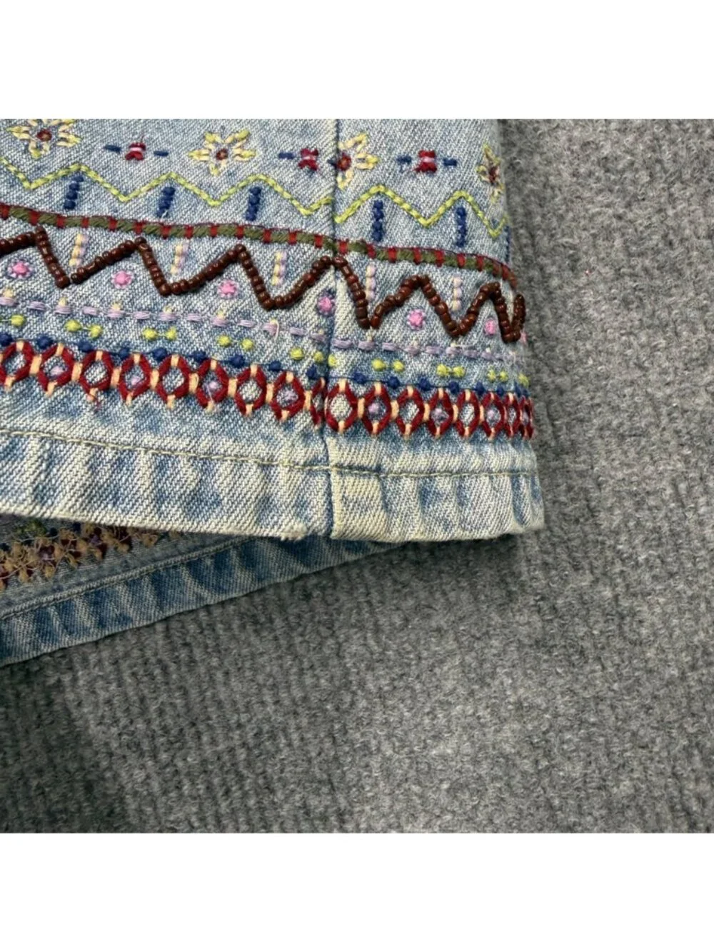VTG Y2K 90s‎ Embroidered Beaded Denim Mini Skirt Western Boho Festival Size 6